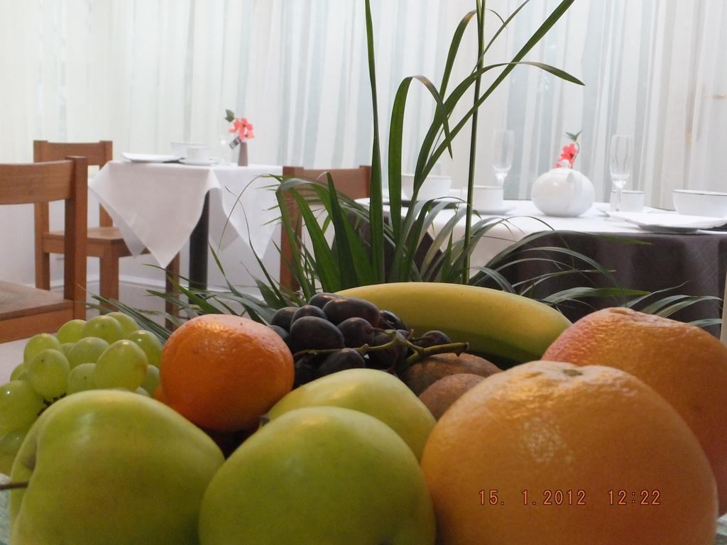 Jessamine House Hotel جرافسيند المظهر الخارجي الصورة