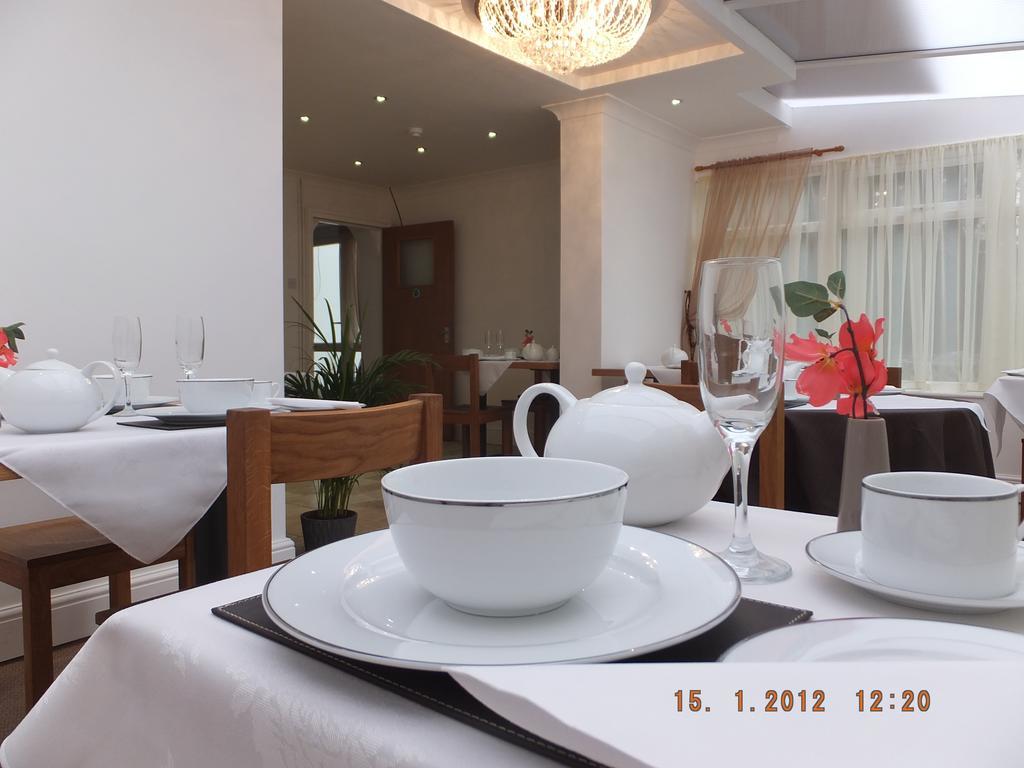 Jessamine House Hotel جرافسيند المظهر الخارجي الصورة