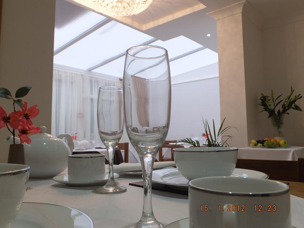 Jessamine House Hotel جرافسيند المظهر الخارجي الصورة
